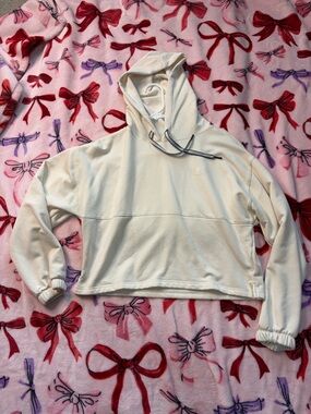 Champion Cream Pullover Hoodie with Subtle Logo
